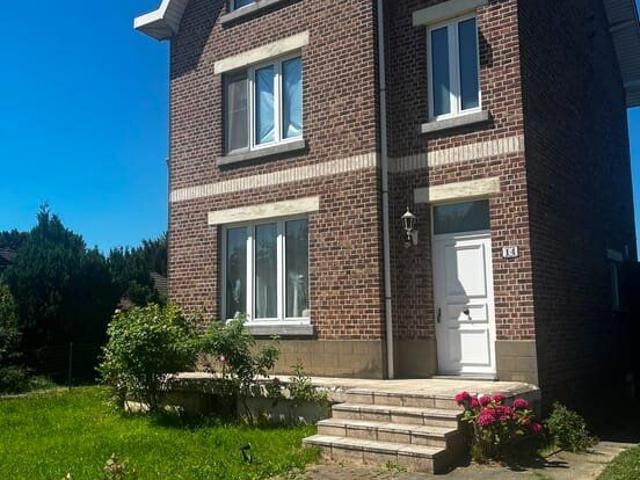 Maison trois chambres avec jardin