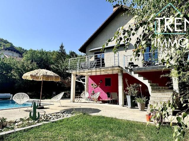 Maison, Tullins