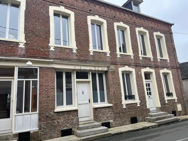 Maison, Tully