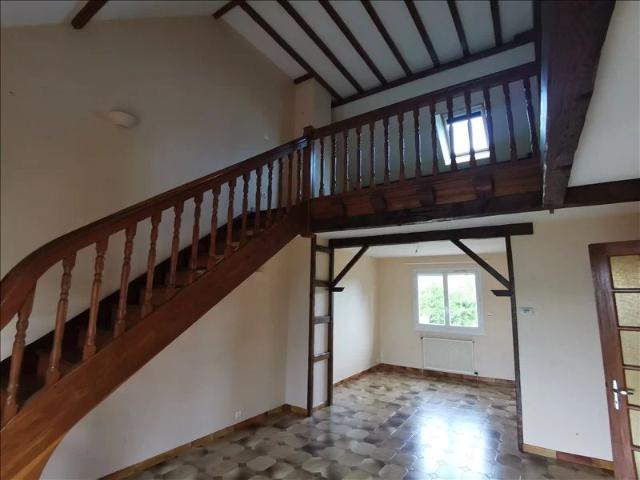 MAISON TYPE 6 ST FLORENT SUR CHER 6 pièce s 110 m2