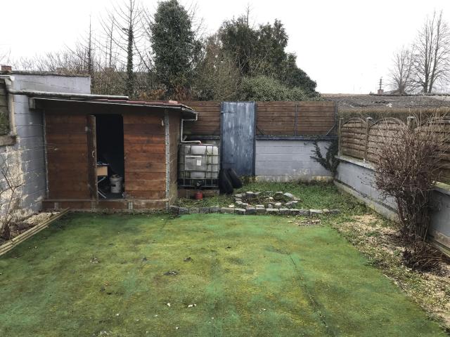 Maison type bâtir de 101 m2 bâti sur 172 m2