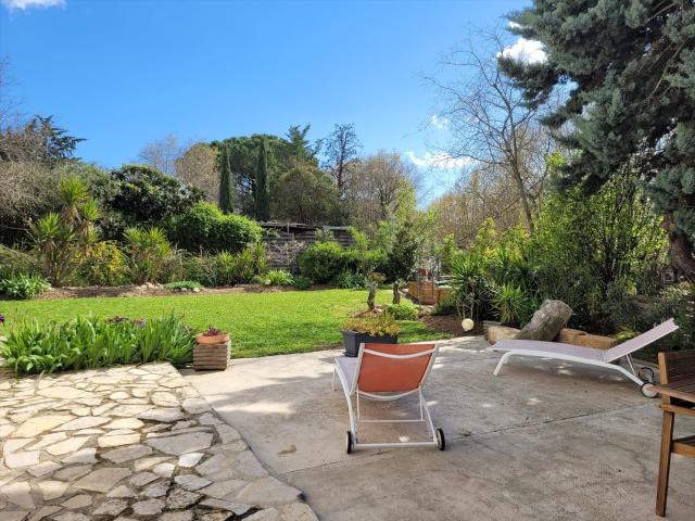 Maison type Mas Provencal 230 m2 230m² Beauvoisin