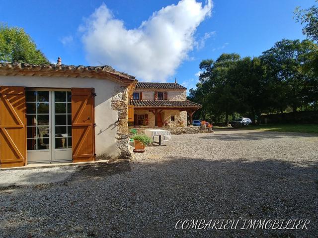 Maison typique en pierre, proche de Saint Antonin 120m² Caylus