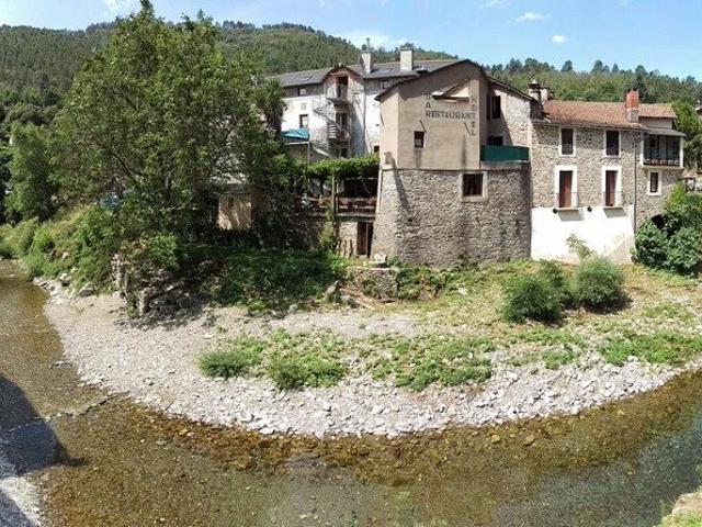 Maison unique en Cévennes Vallée Française 280m² Sainte Croix Vallée Française
