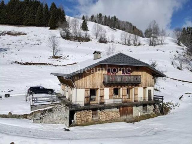 Maison UGINE