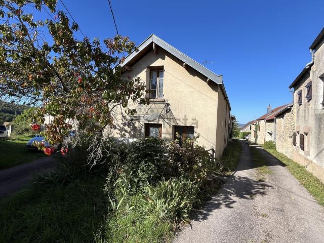 Maison, Urcy