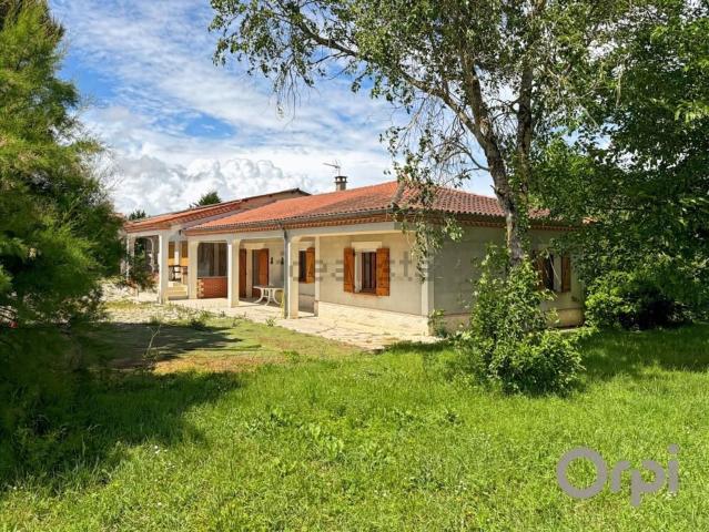 Maison, Urdens