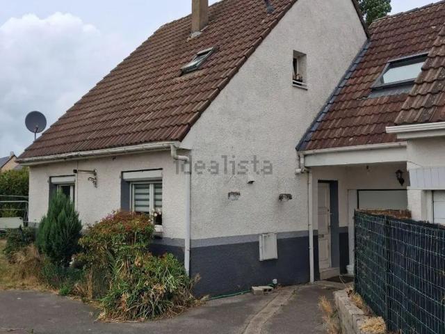 Maison, Uxem