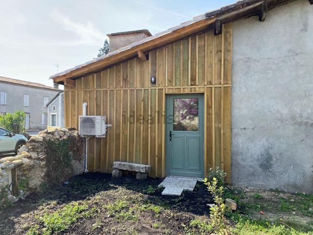 Maison, Uzeste