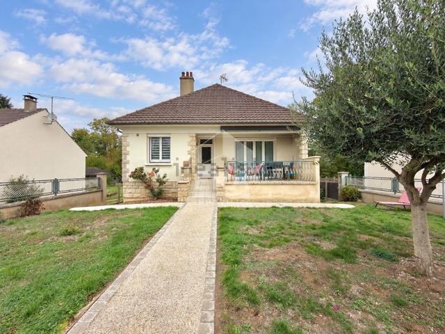 Maison, Voulx