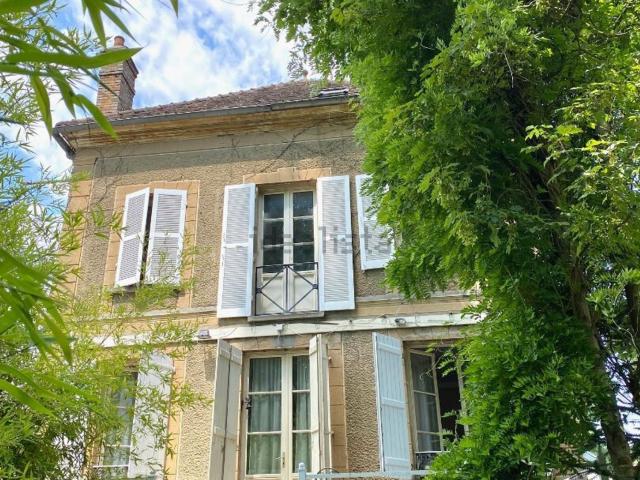 Maison, Voulx