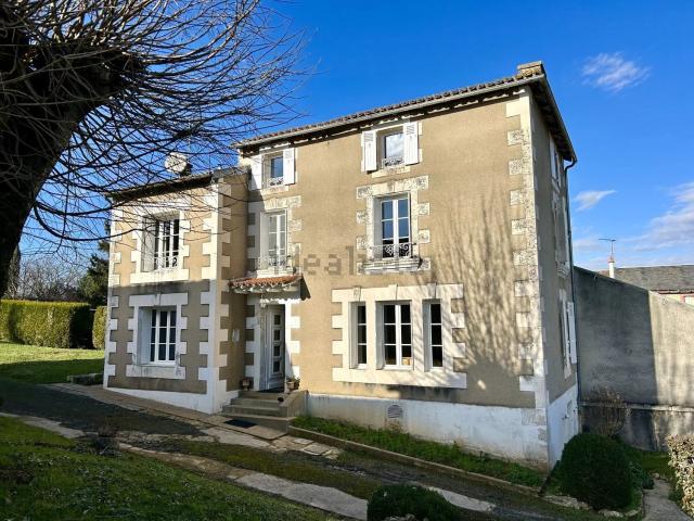 Maison, Vouneuil sous Biard