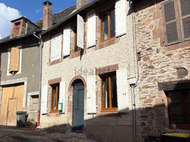 Maison, Voutezac