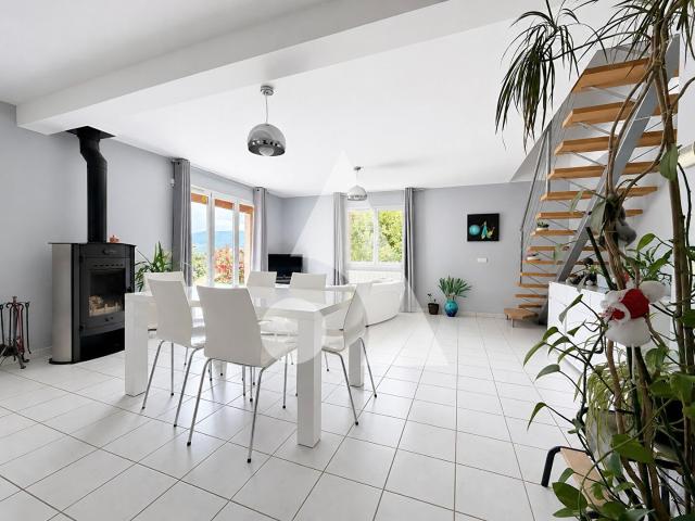 Maison Voglans 6 pièce s 136.24 m2 136m² Voglans