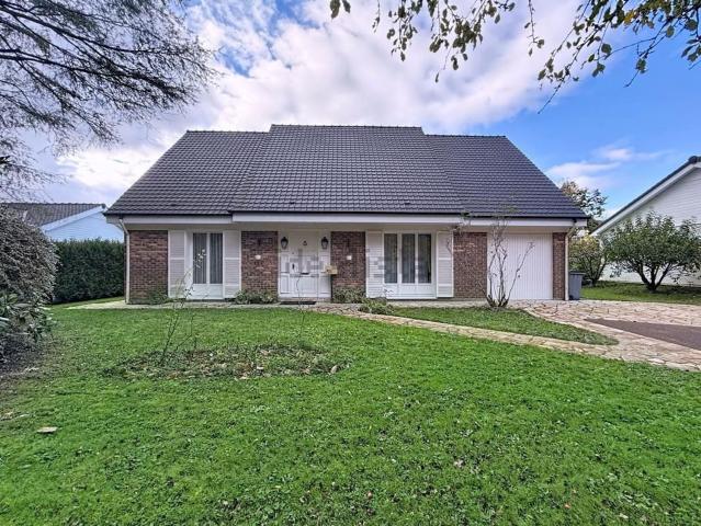 Maison, Voisins le Bretonneux