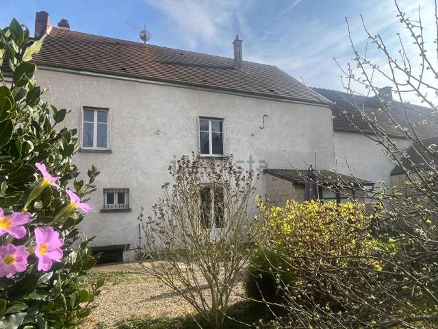 Maison, Vauchamps