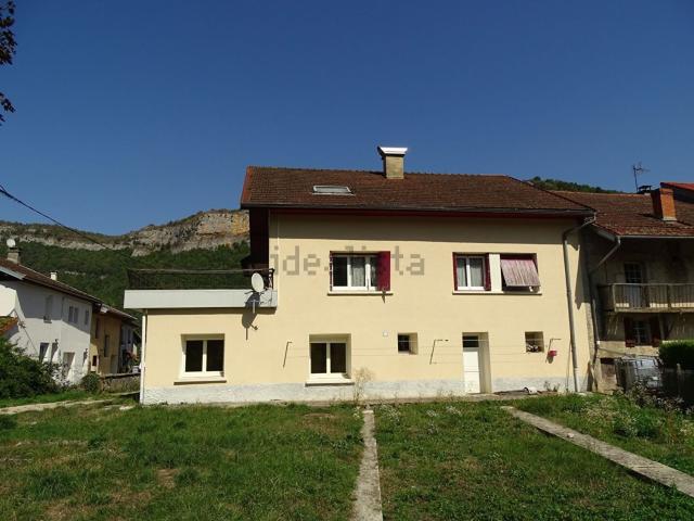 Maison, Vaux lès Saint Claude