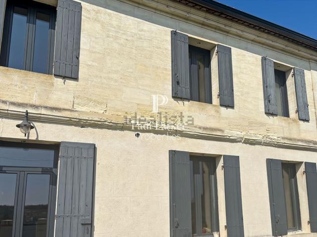 Maison, Vayres