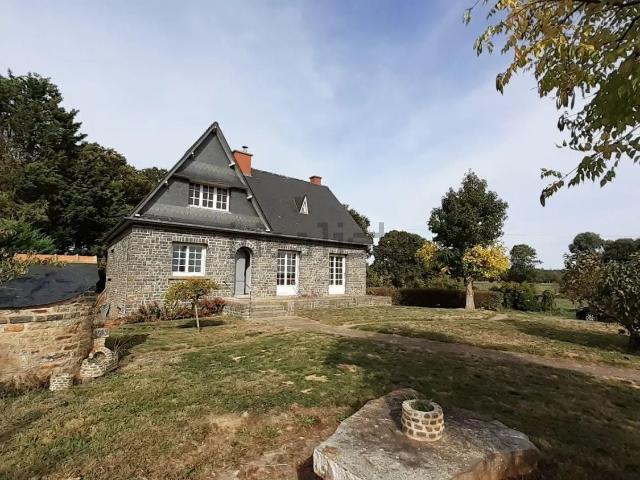 Maison, Val d&apos Izé