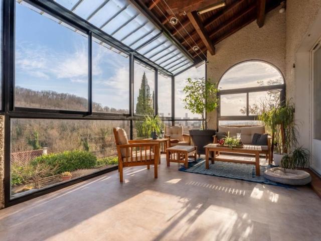Maison, Val d&apos Oingt