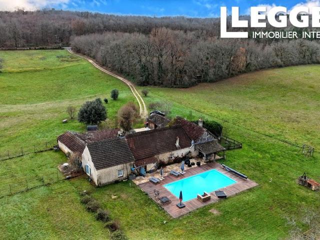Maison, Val de Louyre et Caudeau