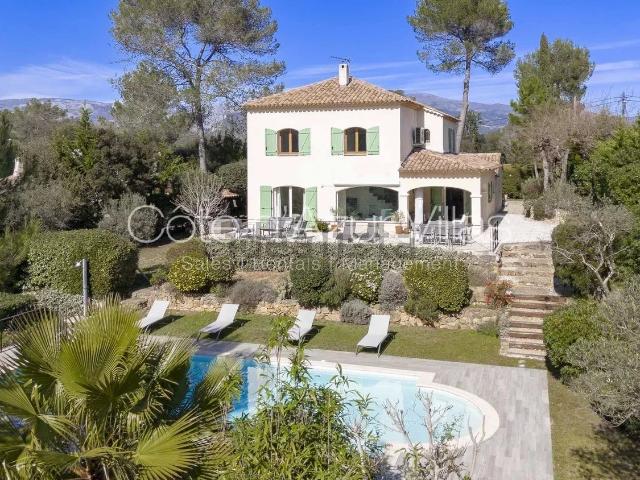 Maison, Valbonne
