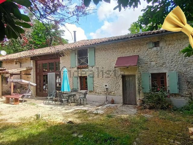 Maison, Valence en Poitou