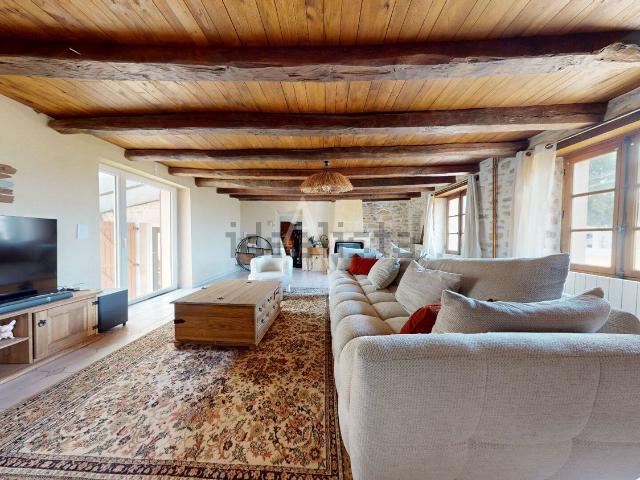 Maison, Valence en Poitou