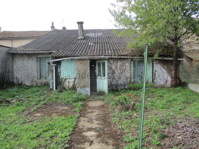 Maison, Valence en Poitou