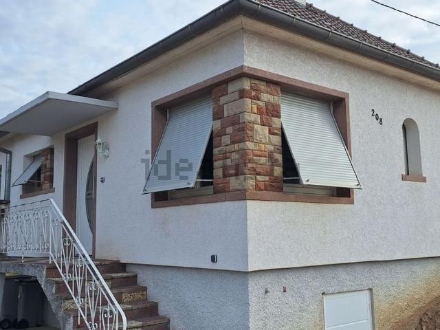 Maison, Valff