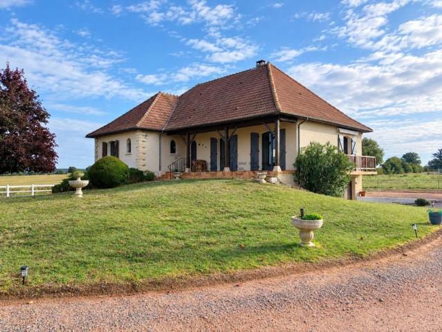 Maison, Vallon en Sully