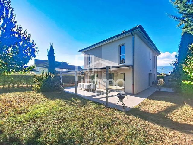 Maison, Valleiry