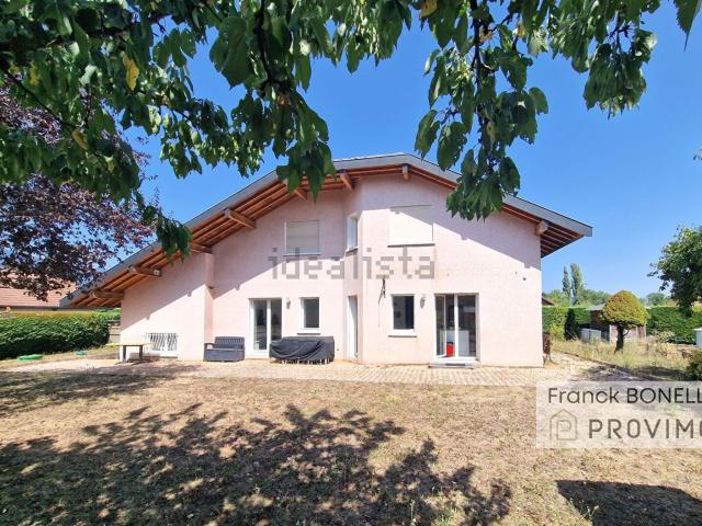 Maison, Valleiry
