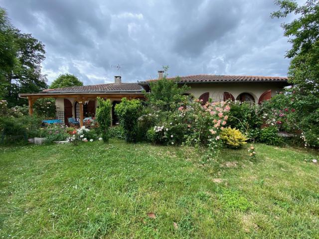 Maison, Vallesvilles