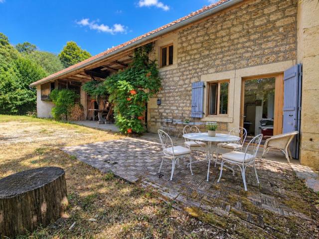 Maison, Valromey sur Séran