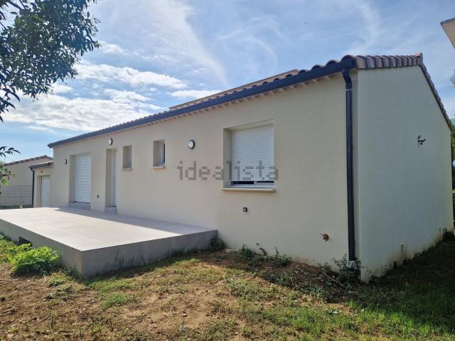 Maison, Valréas