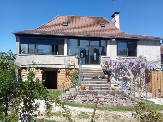 Maison, Varaire