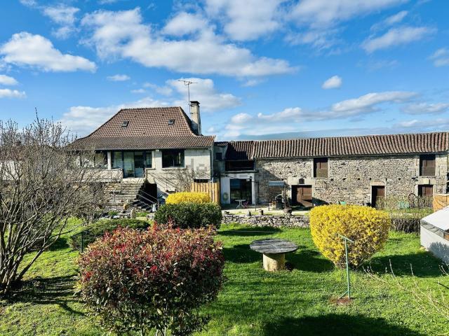 Maison, Varaire
