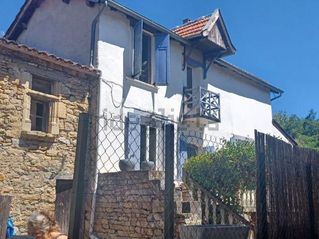 Maison, Varen