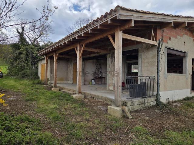 Maison, Varen