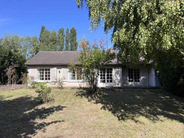 Maison, Varennes Changy