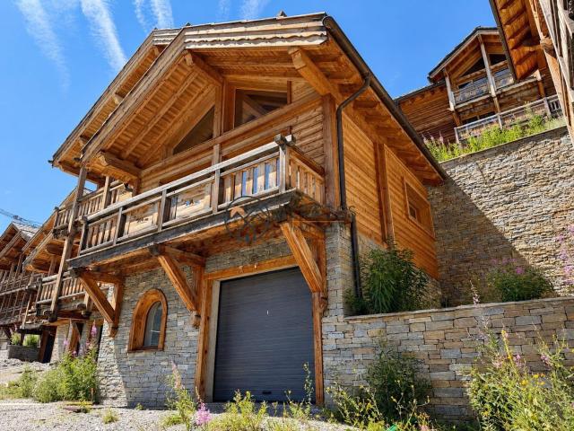 Maison, Vars