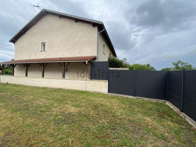 Maison, Vého