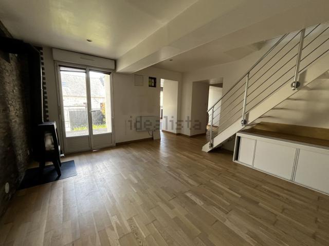 Maison, Venizel