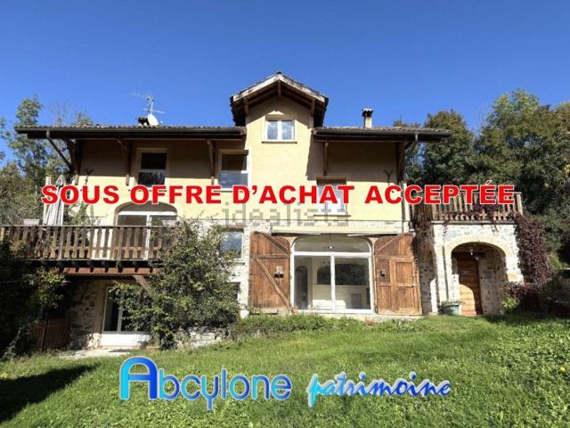 Maison, Venon