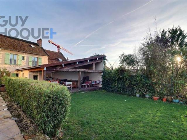 Maison Verdelot 7 pièce s 177 m2