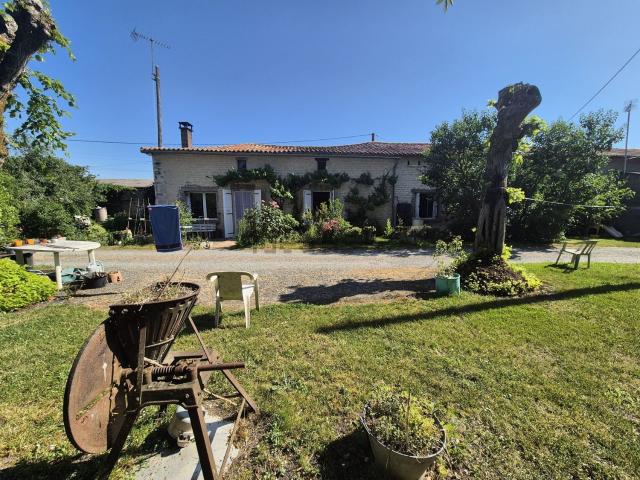 Maison, Vernoux sur Boutonne