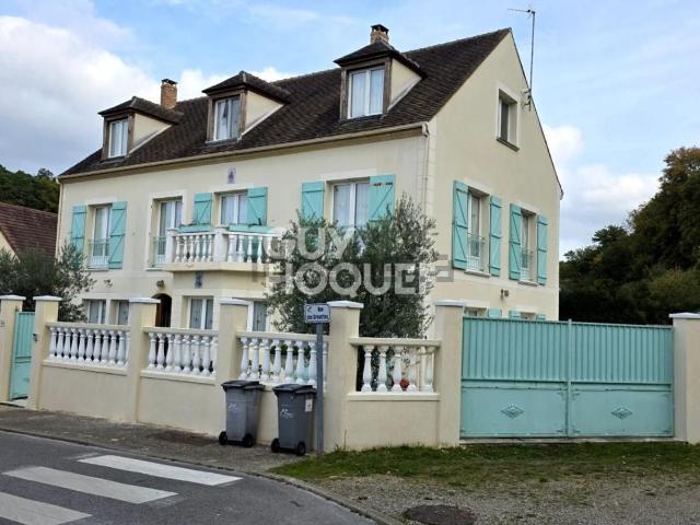 Maison, Verneuil en Halatte