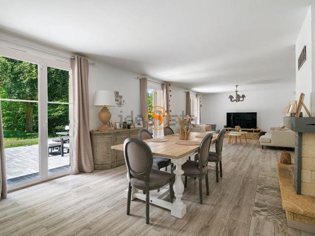Maison, Verneuil en Halatte