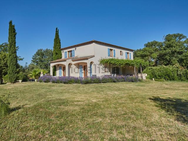 Maison, Vernègues